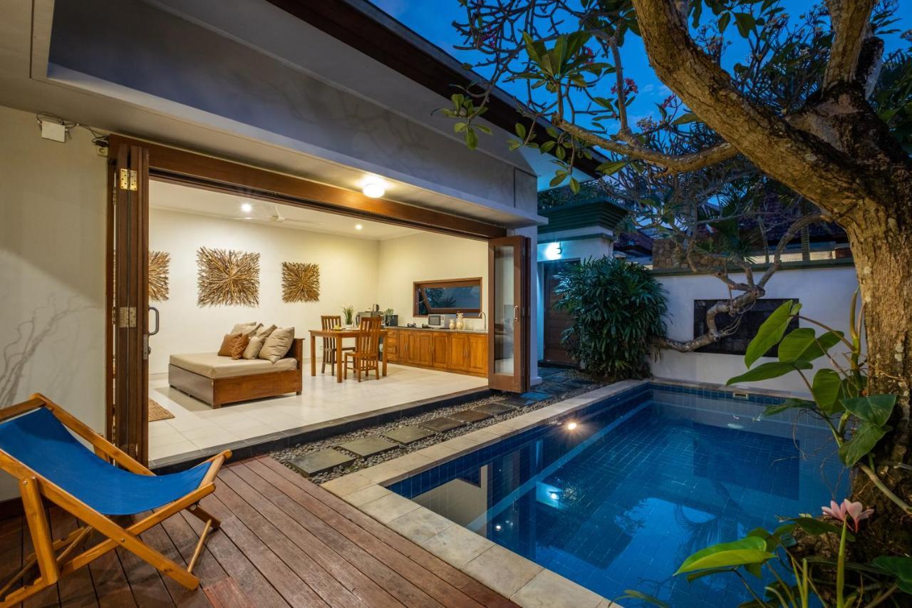 Villa Tukad Alit Seminyak  Exterior photo